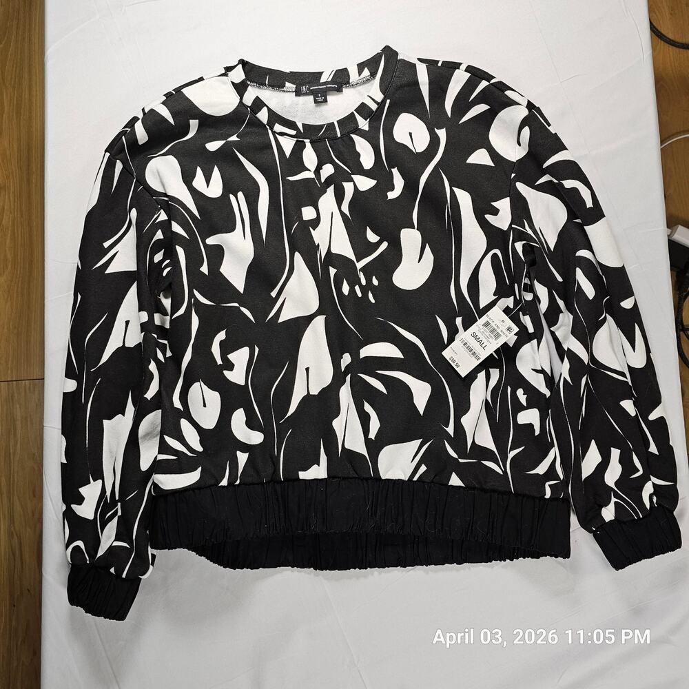 INC International Concepts Petite Small Black White Print Blouse NWT Pleated Hem
